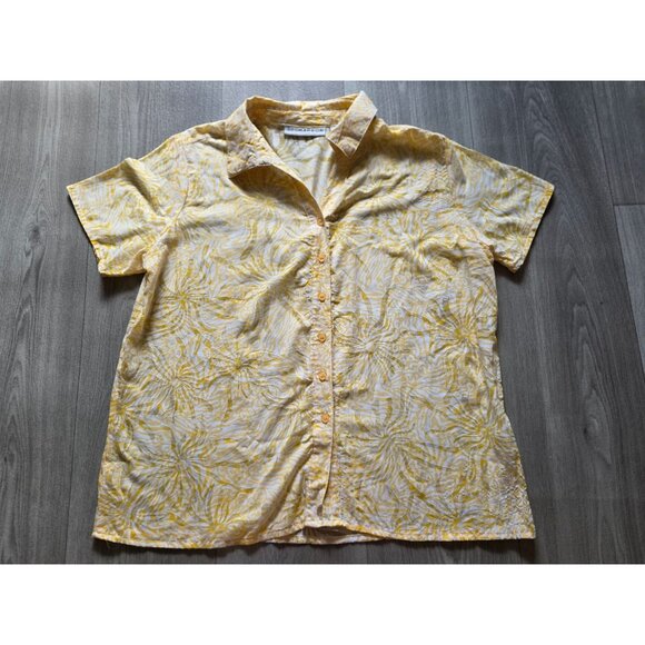 Sag Harbor Petite Womens Button-Up Shirt Size PL Yellow & White Floral Print - Picture 4 of 7